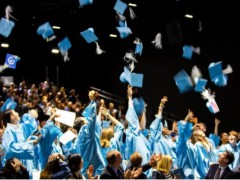 爱文世界学校2021届毕业生收获超百封世界名校录取通知书